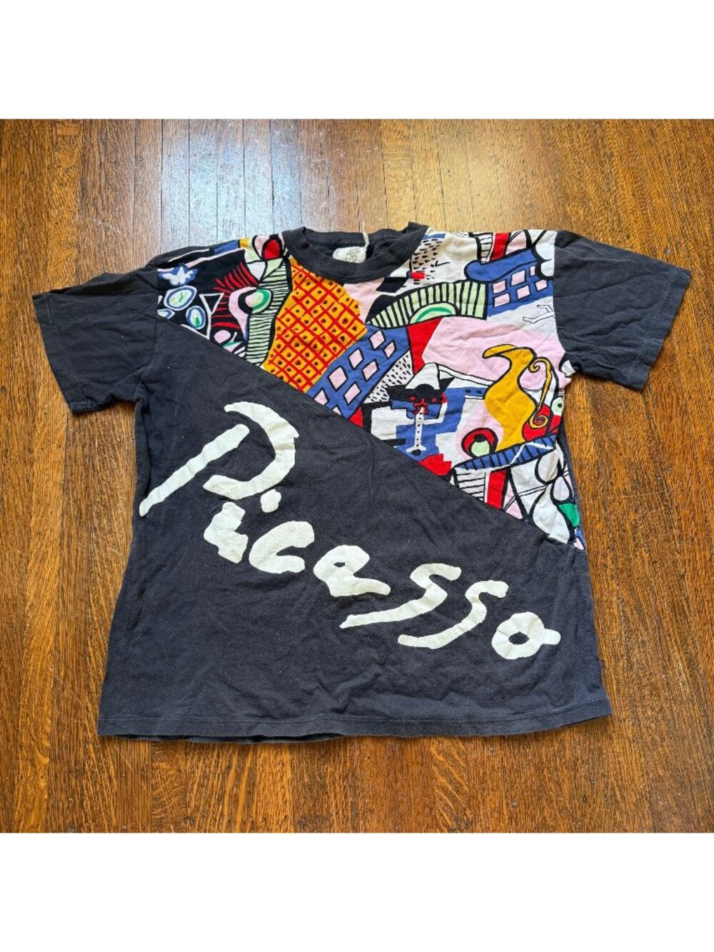 Vintage 1990s Picasso Art T-Shirt, Brazilian T’s Size XL, Artist Signature
